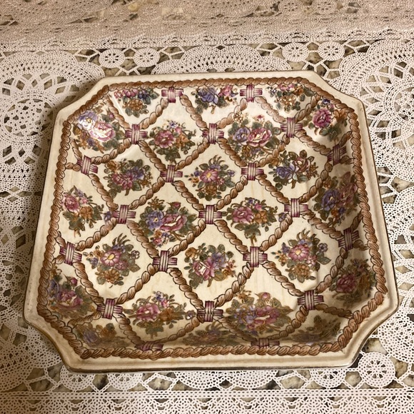 Other - Vintage Porcelain Chinoiserie Decorative Plate. Hand Painted with flowers